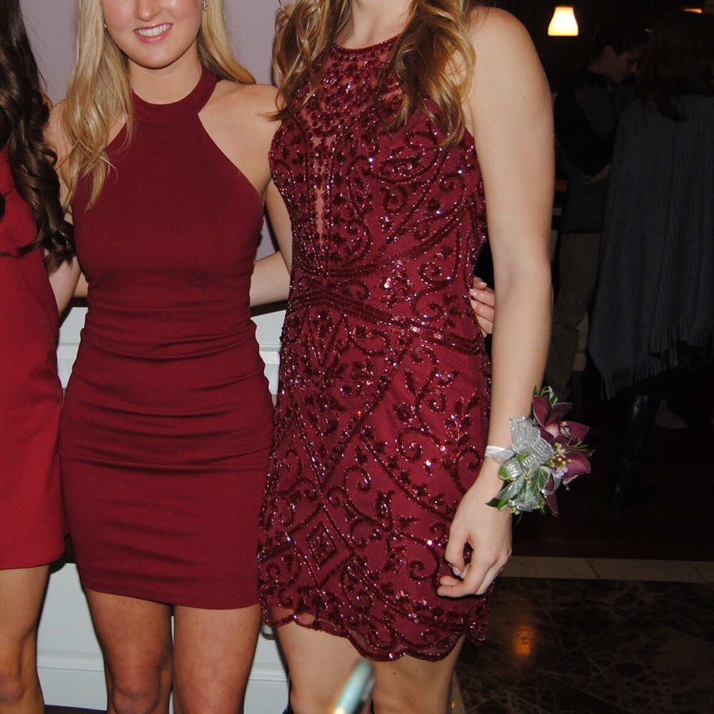 Red embellished short prom dress
